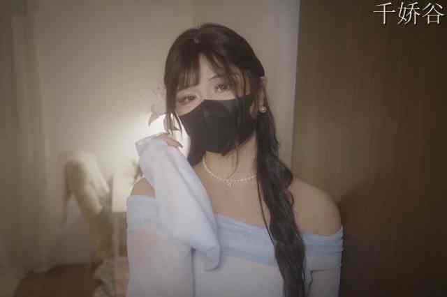 欲望女神nana_taipei我的邻居是肥臀人妻