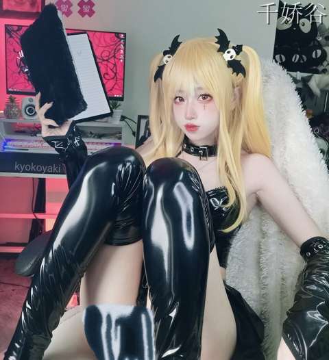 高颜值coser Kyokoyaki死亡笔记弥海砂