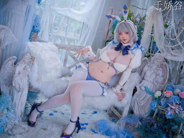 高质量coser Machi马吉八月订阅作逆兔女郎